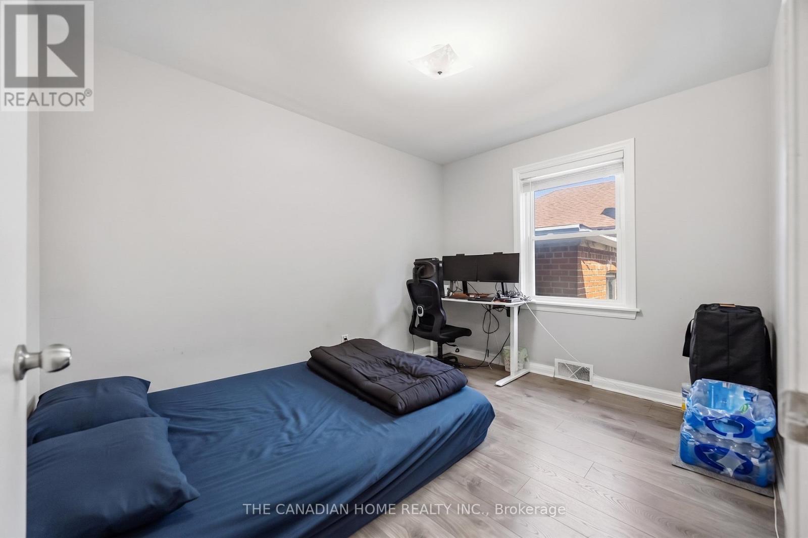 1373 Pharmacy Avenue, Toronto, ON - Indoor Photo Showing Bedroom