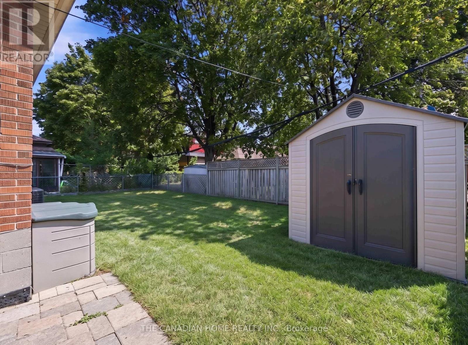 1373 Pharmacy Avenue, Toronto, ON - Outdoor