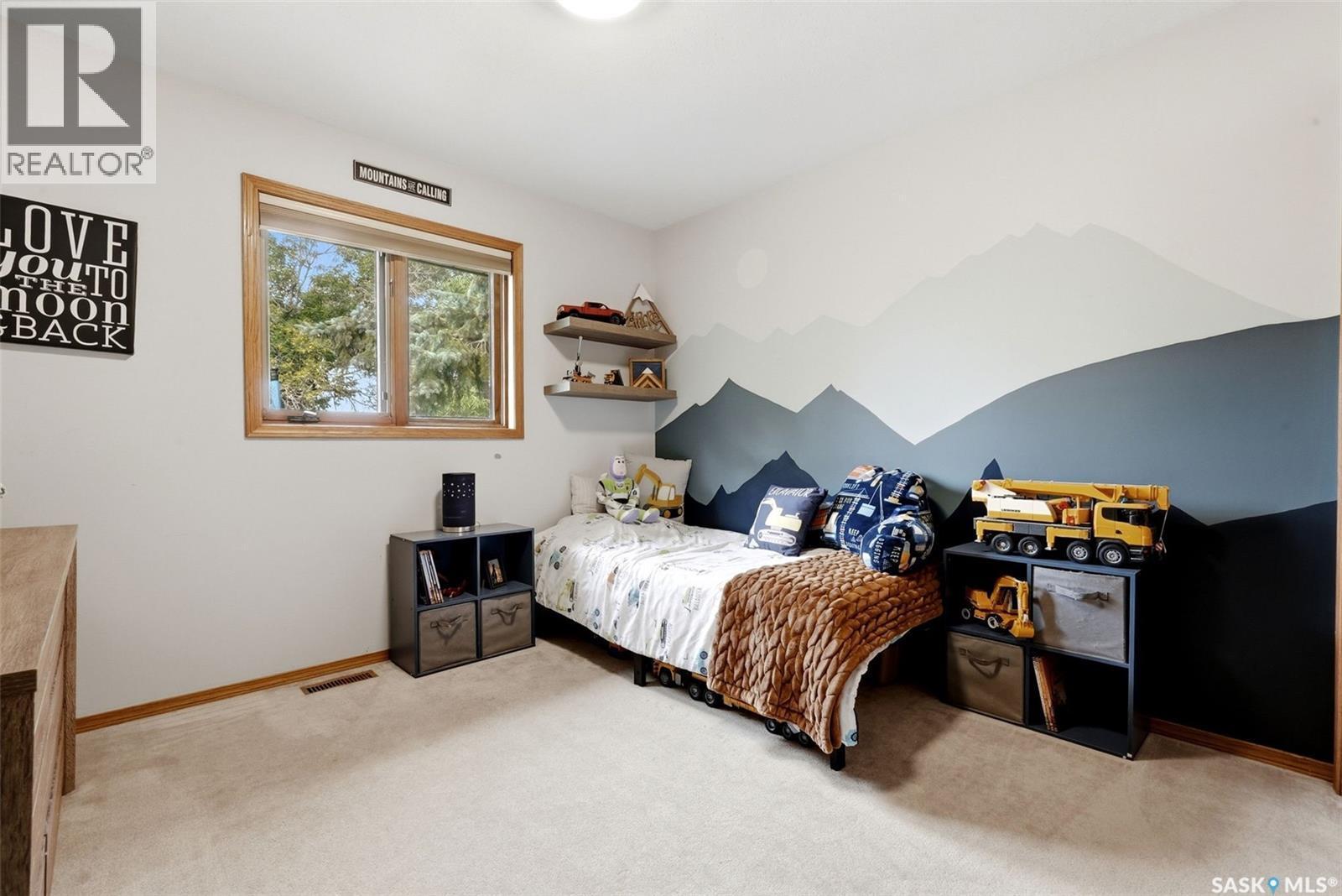 3634 Berthiaume Bay E, Regina, SK - Indoor Photo Showing Bedroom
