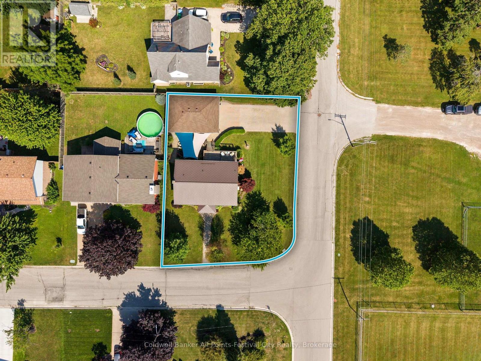 323 Warren Street, Goderich (Goderich (Town)), ON - Outdoor With View