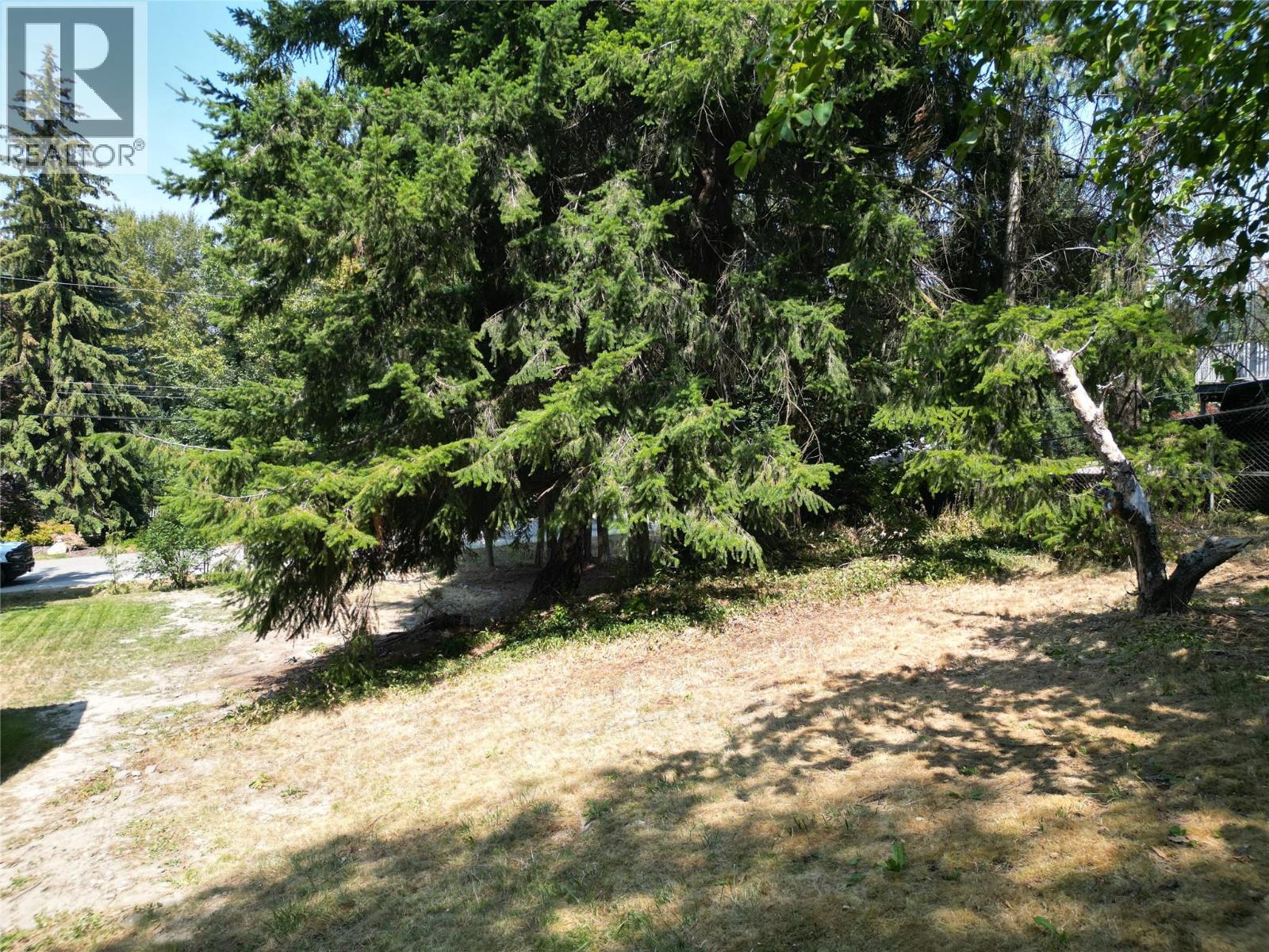 2110 1 Avenue Ne, Salmon Arm, BC