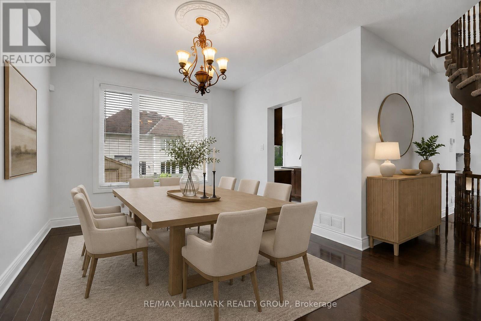 155 Whernside Terrace, Ottawa, ON - Indoor Photo Showing Dining Room