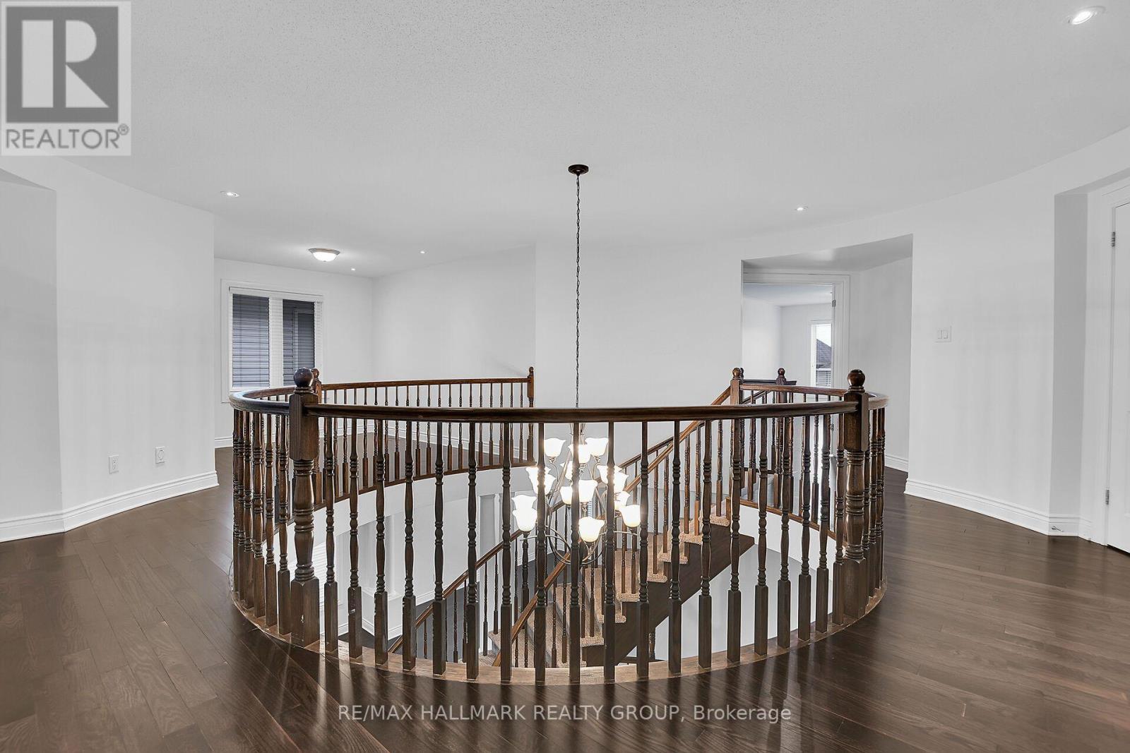 155 Whernside Terrace, Ottawa, ON - Indoor Photo Showing Other Room