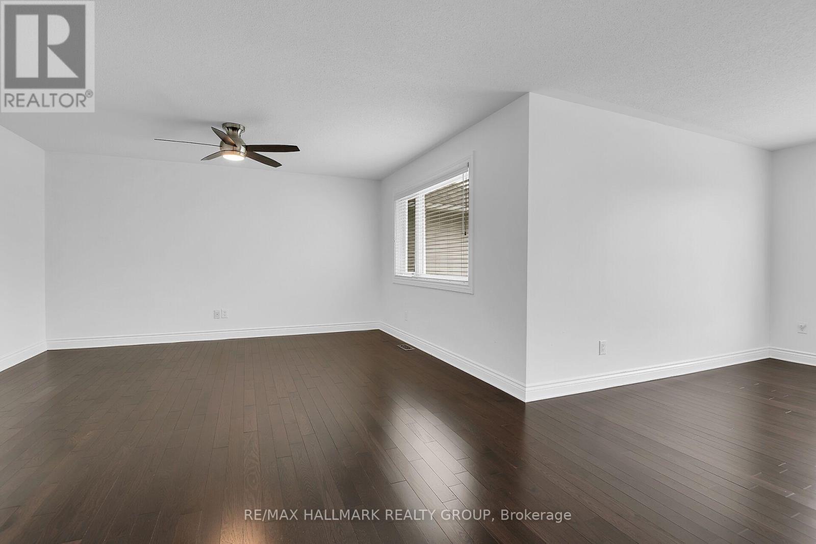 155 Whernside Terrace, Ottawa, ON - Indoor Photo Showing Other Room