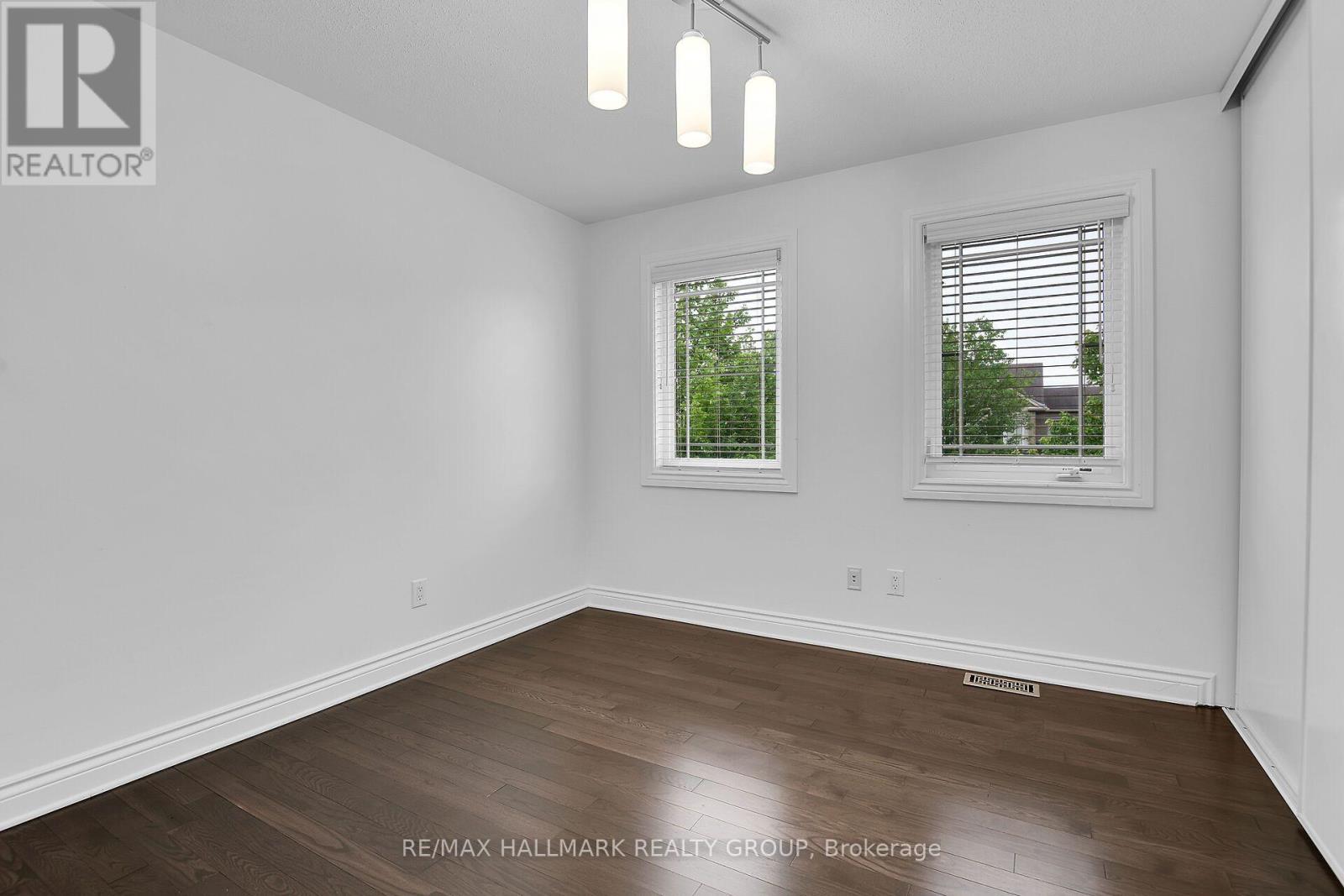 155 Whernside Terrace, Ottawa, ON - Indoor Photo Showing Other Room