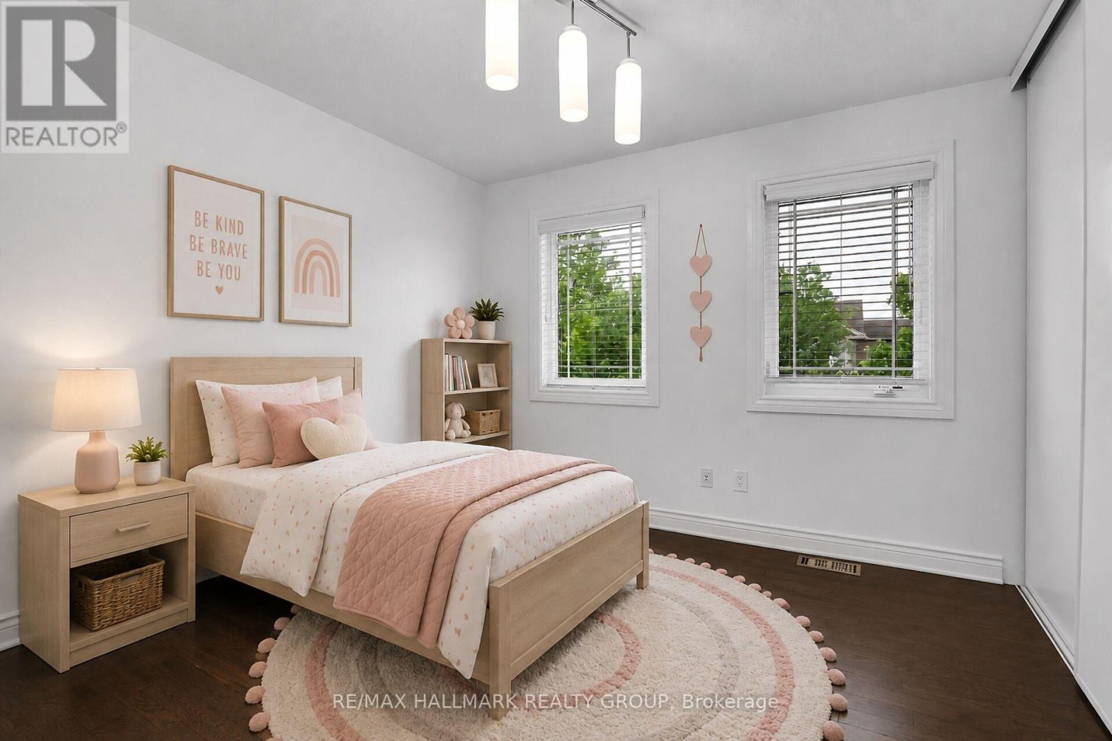 155 Whernside Terrace, Ottawa, ON - Indoor Photo Showing Bedroom