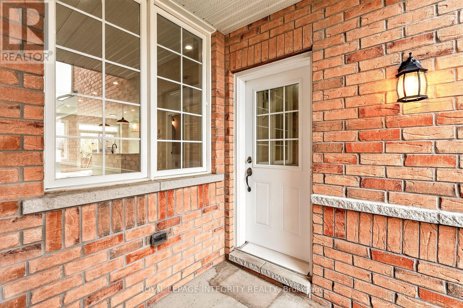 169 Desmond Trudeau Drive, Mcnab/Braeside, ON - With Exterior