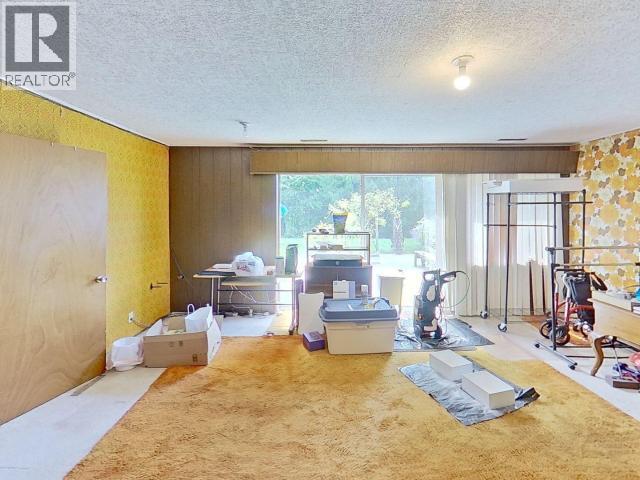 7170 Westminster Street, Powell River, BC - Indoor