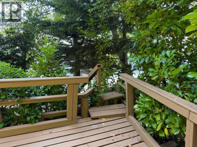 7170 Westminster Street, Powell River, BC - Outdoor