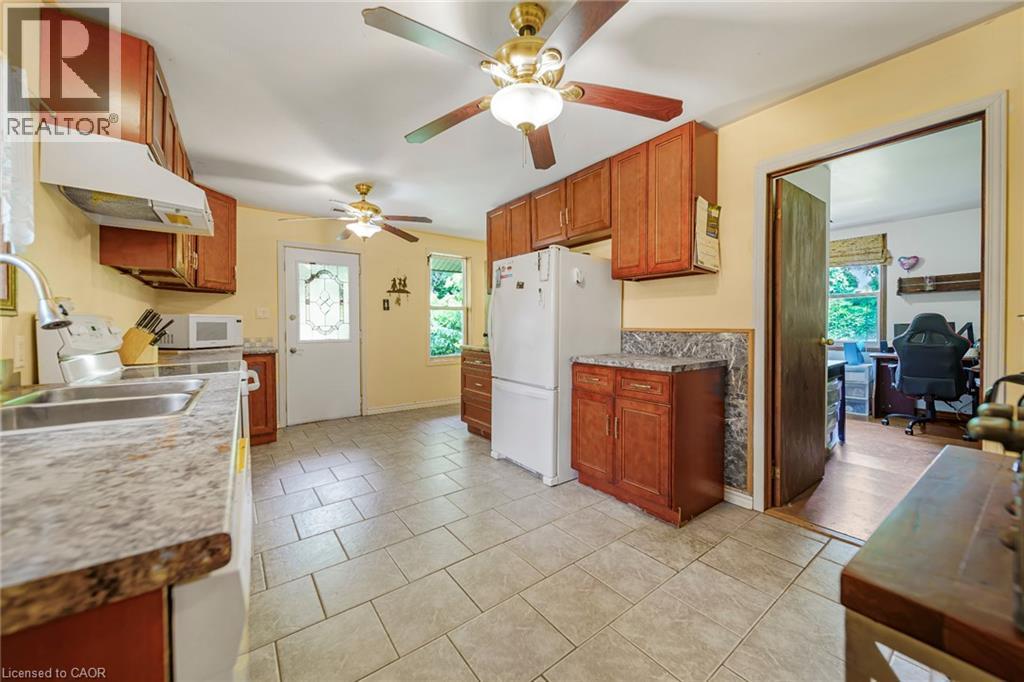 Main House - 1374 5Th Concession Road W, Flamborough, ON