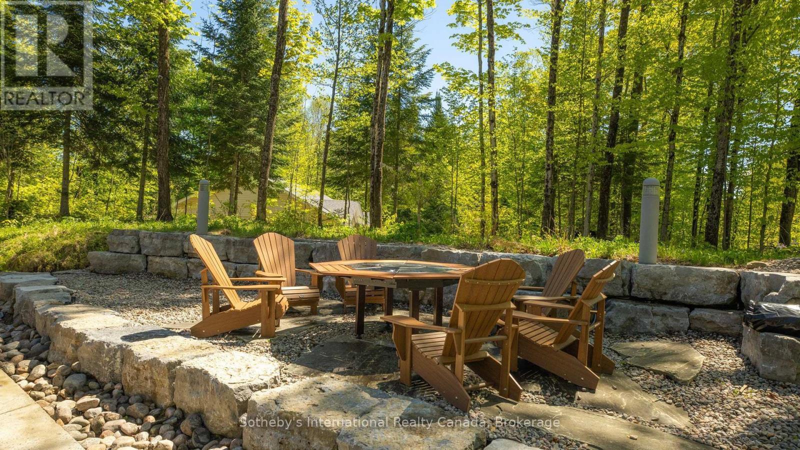 1739 Trapper'S Trail Road, Dysart Et Al (Dudley), ON - Outdoor With Deck Patio Veranda