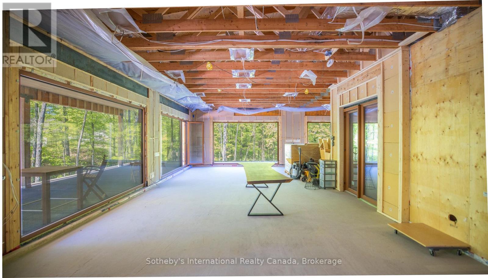1739 Trapper'S Trail Road, Dysart Et Al (Dudley), ON - Indoor