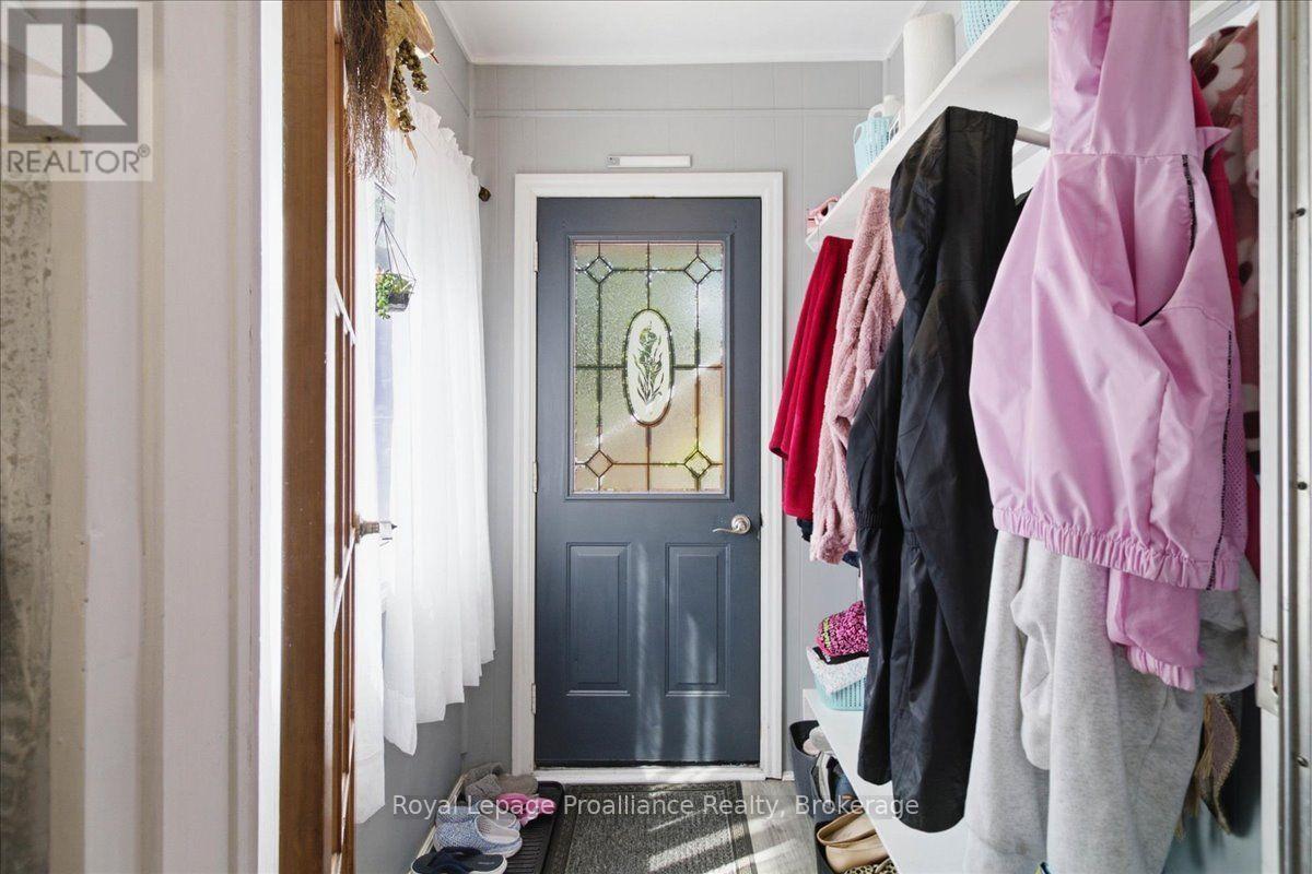 21 North Hastings Avenue, Marmora And Lake (Marmora Ward), ON - Indoor Photo Showing Other Room