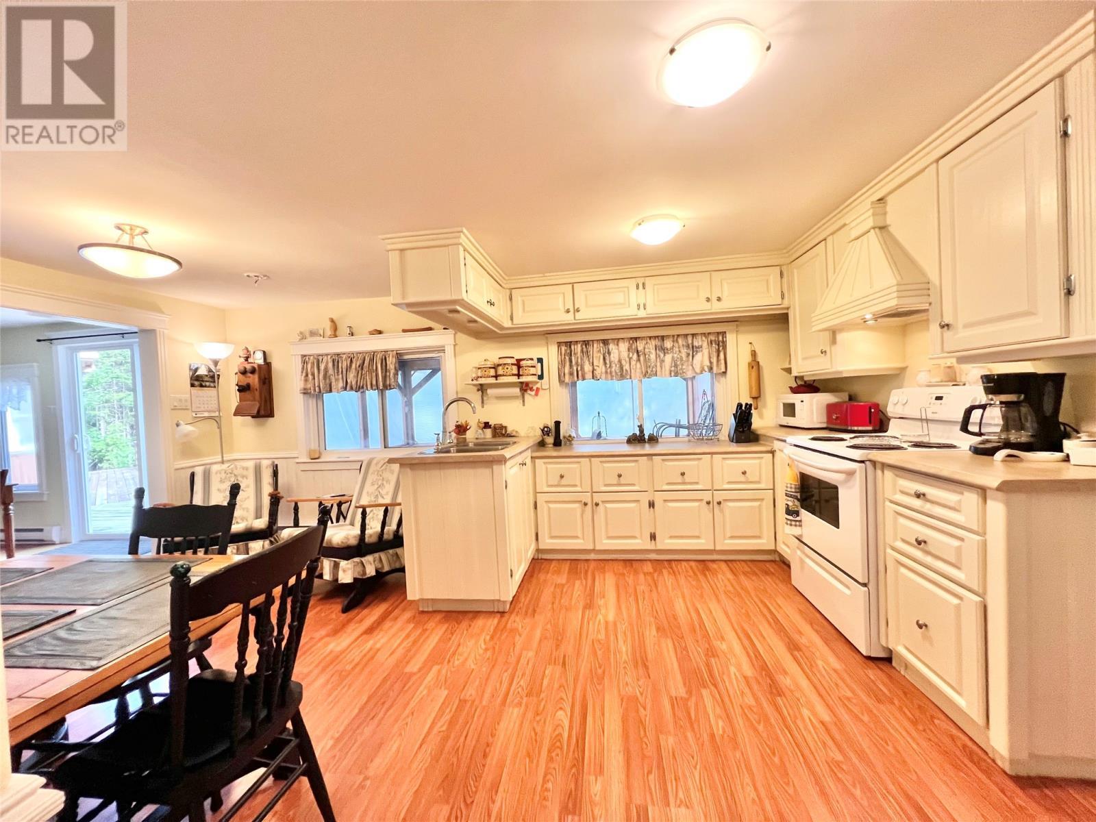 30465 Route 352 Highway, Phillips Head, NL - Indoor Photo Showing Kitchen