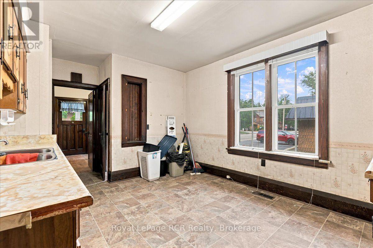 144 Davidson Avenue S, North Perth (Listowel), ON