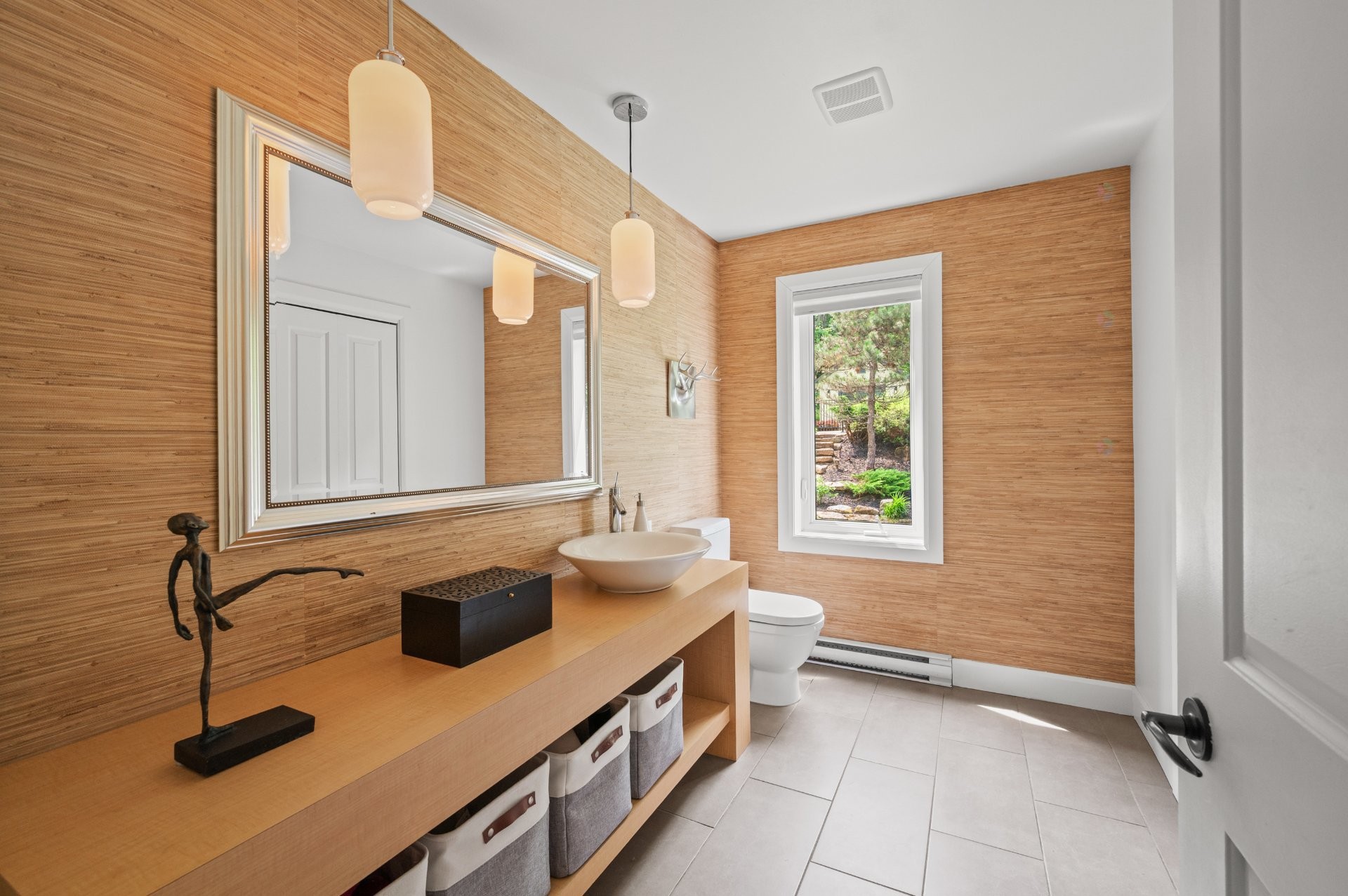 Powder room - 121 Rue Des Épinettes, Morin-Heights, QC - Indoor Photo Showing Bathroom