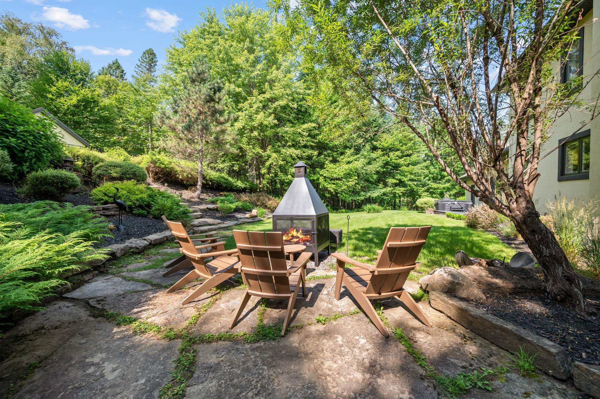 Courtyard - 121 Rue Des Épinettes, Morin-Heights, QC - Outdoor
