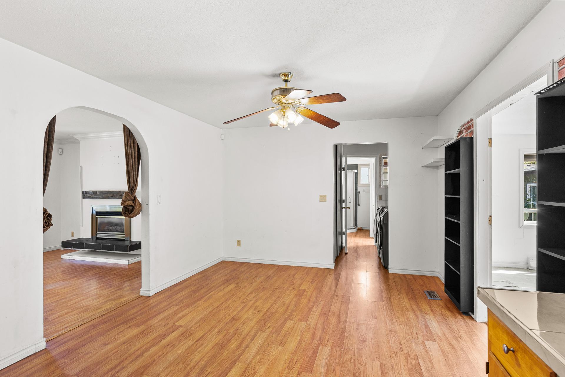 925 Sutherland Avenue, Kelowna, BC - Indoor Photo Showing Other Room