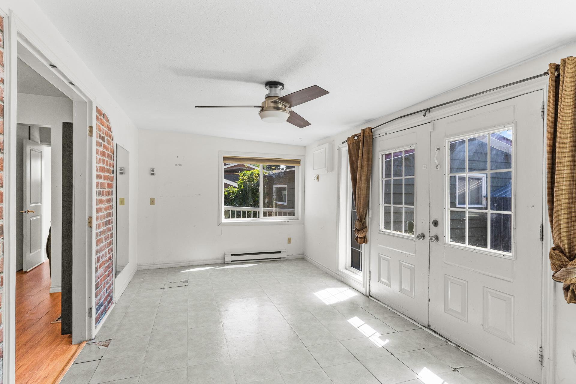 925 Sutherland Avenue, Kelowna, BC - Photo Showing Other Room