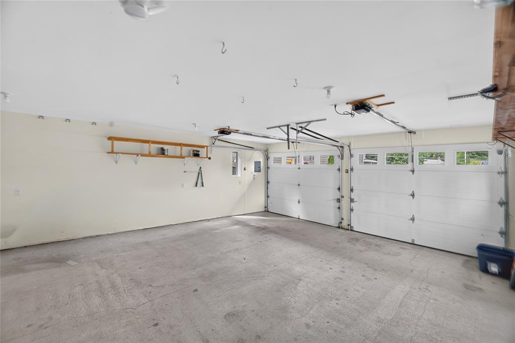 47 New Harbour Road, Spaniards Bay, NL - Indoor Photo Showing Garage