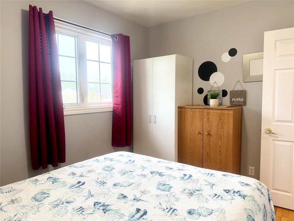 37 Read Street, Gander, NL - Indoor Photo Showing Bedroom