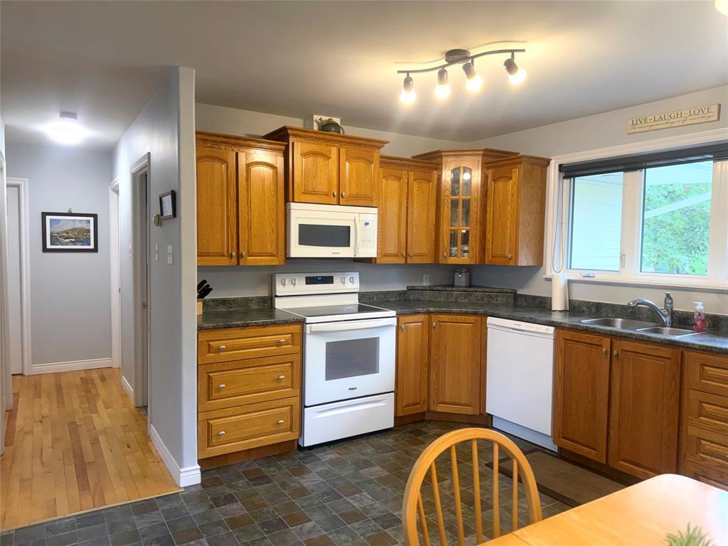 37 Read Street, Gander, NL - Indoor Photo Showing Kitchen With Double Sink
