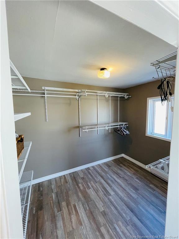 385 St-Pierre E, Caraquet, NB