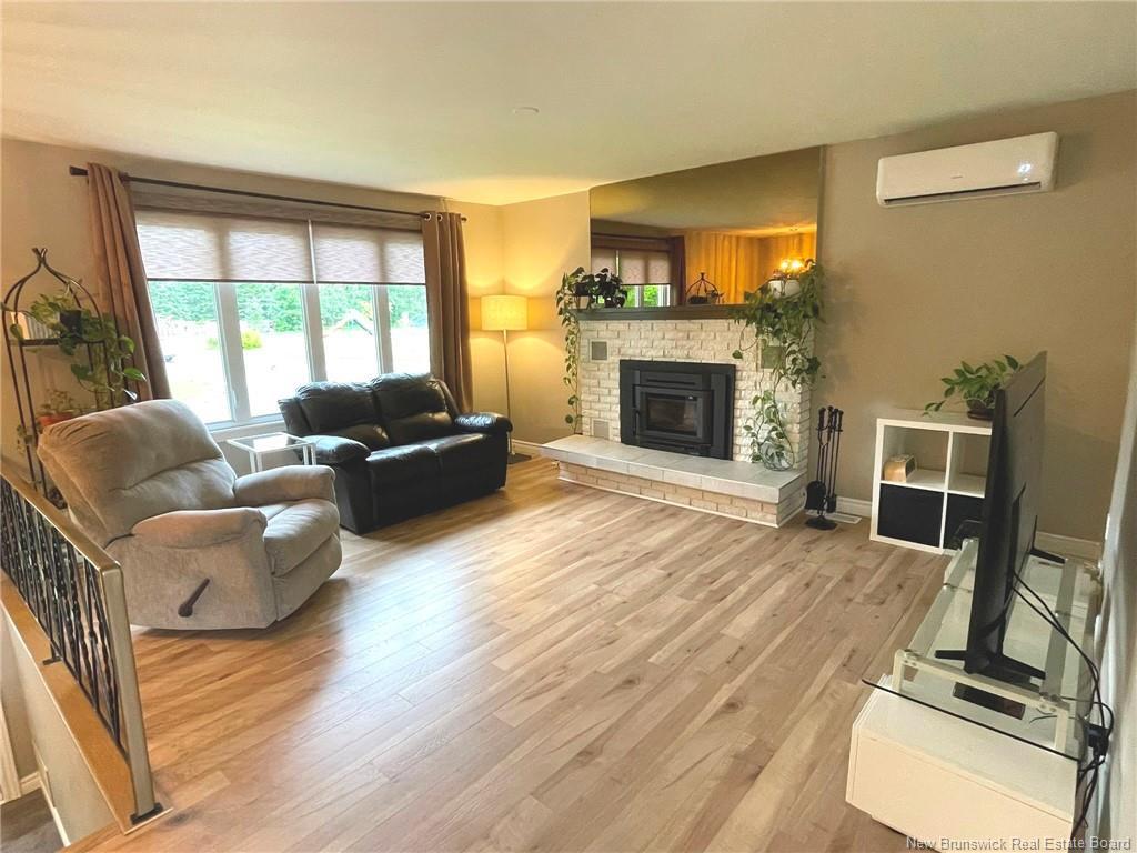 4 Emile-Simard Ave, Edmundston, NB