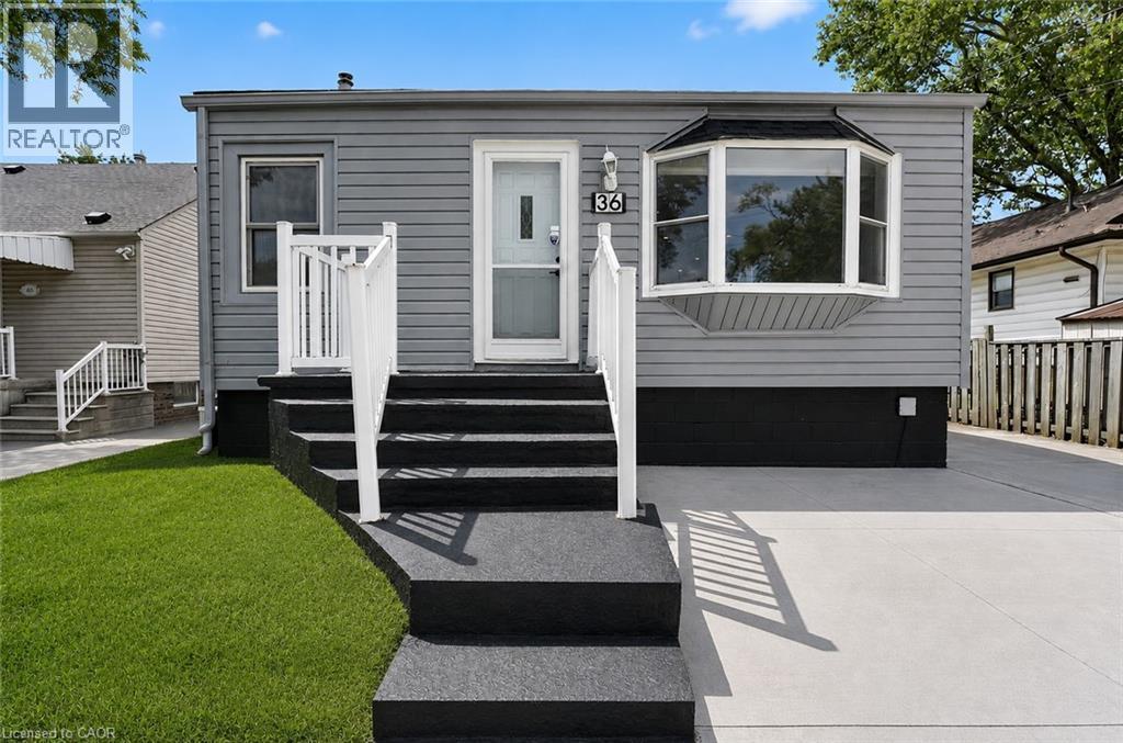 Virtually enhanced - 36 Mahony Avenue, Hamilton, ON - Outdoor