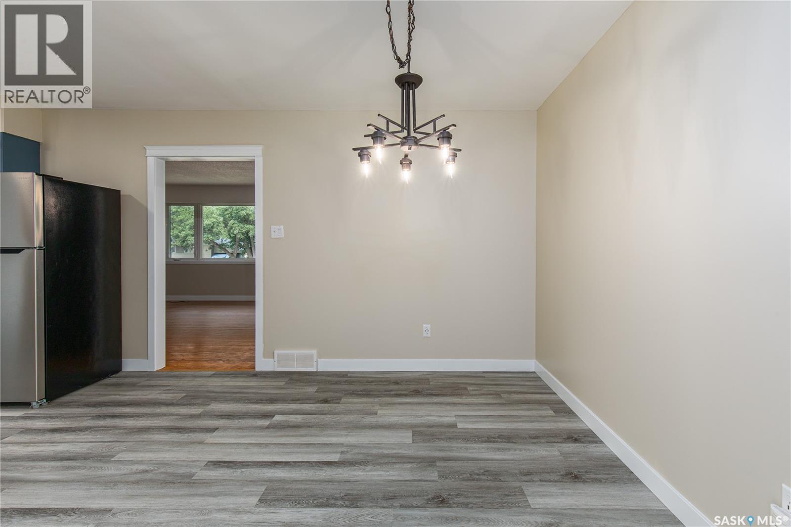 1131 Currie Crescent, Moose Jaw, SK - Indoor Photo Showing Other Room