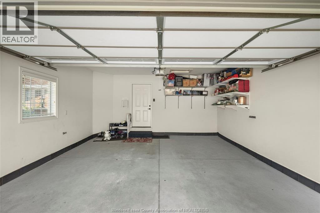 384 Boismier, Lasalle, ON - Indoor Photo Showing Garage