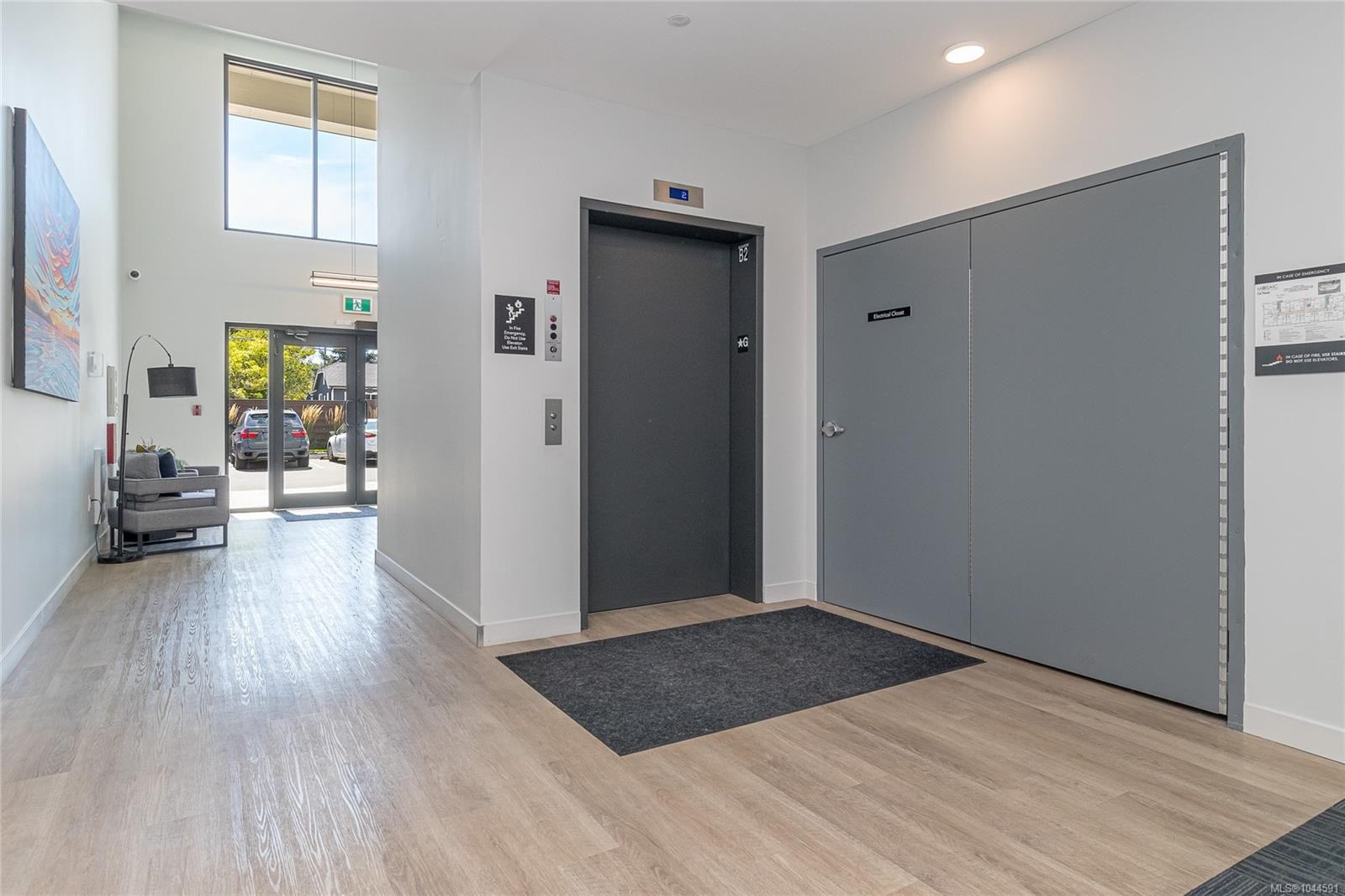 #106-120 Jensen Ave West, Parksville, BC - Indoor Photo Showing Other Room
