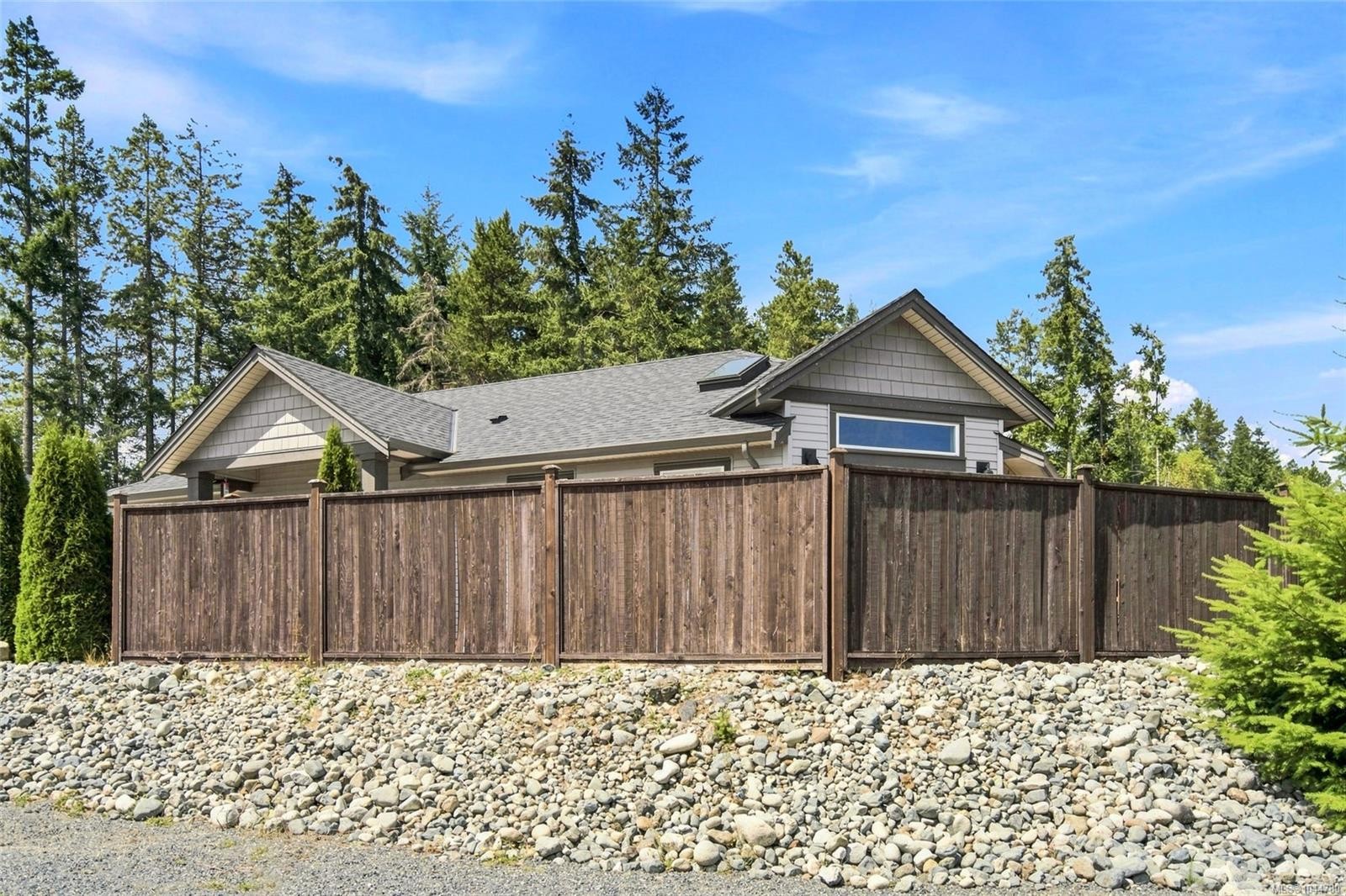 100 Carlo Pl, Nanaimo, BC