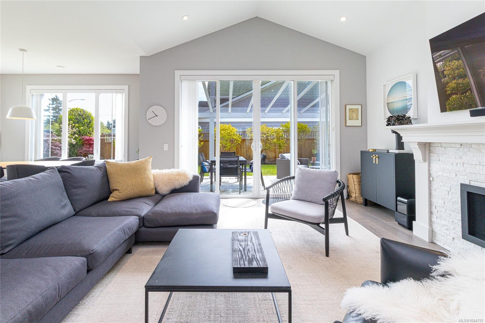 9257 Bakerview Close, North Saanich, BC