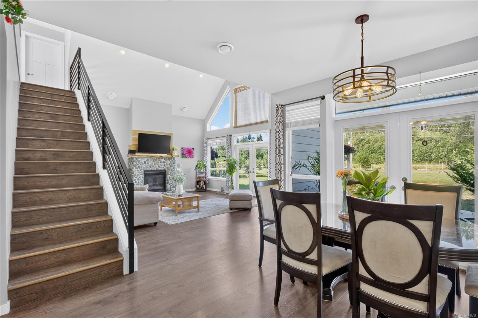 8740 Oyster River Way, Black Creek, BC