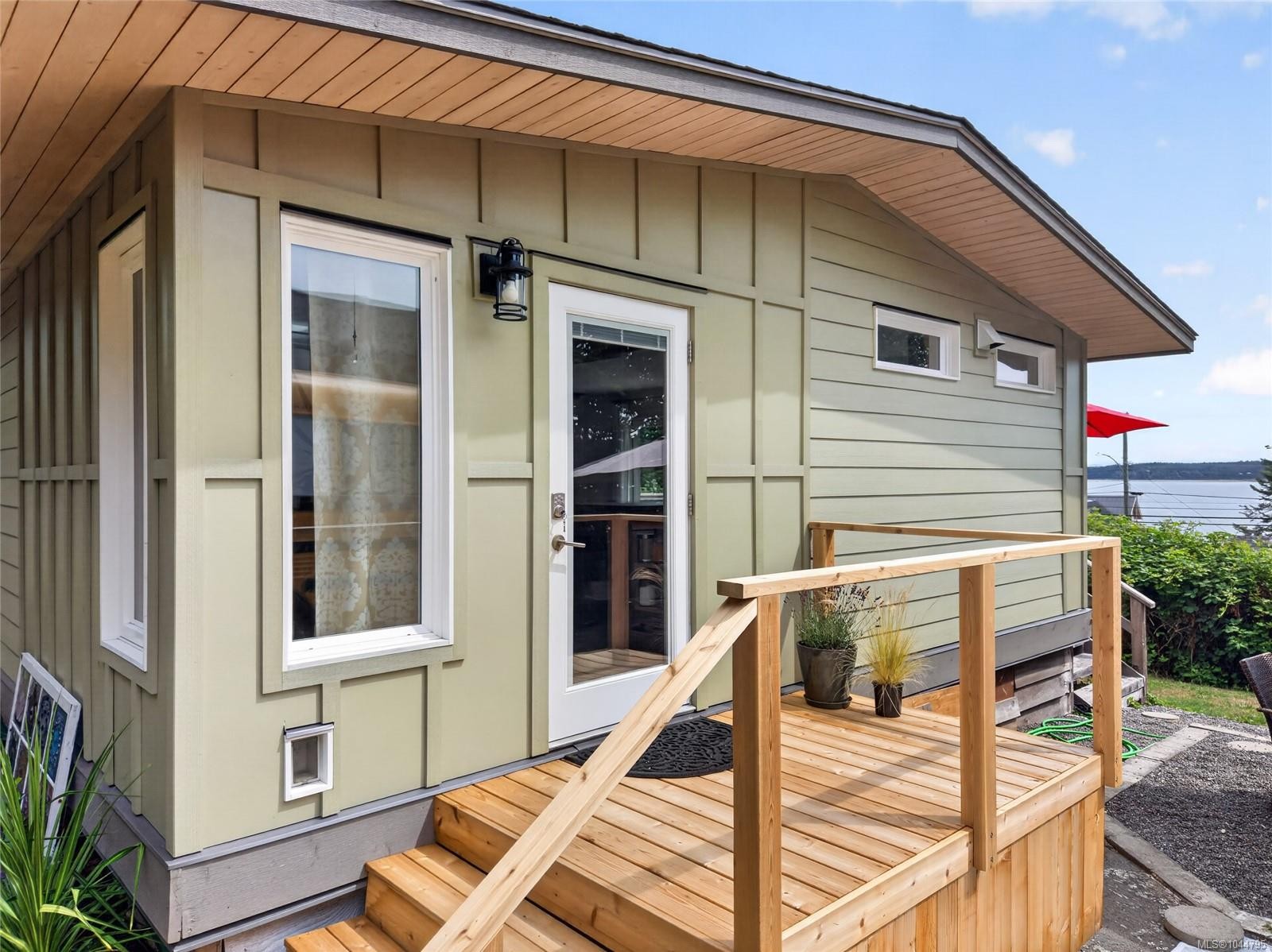5674 Market St, Union Bay, BC