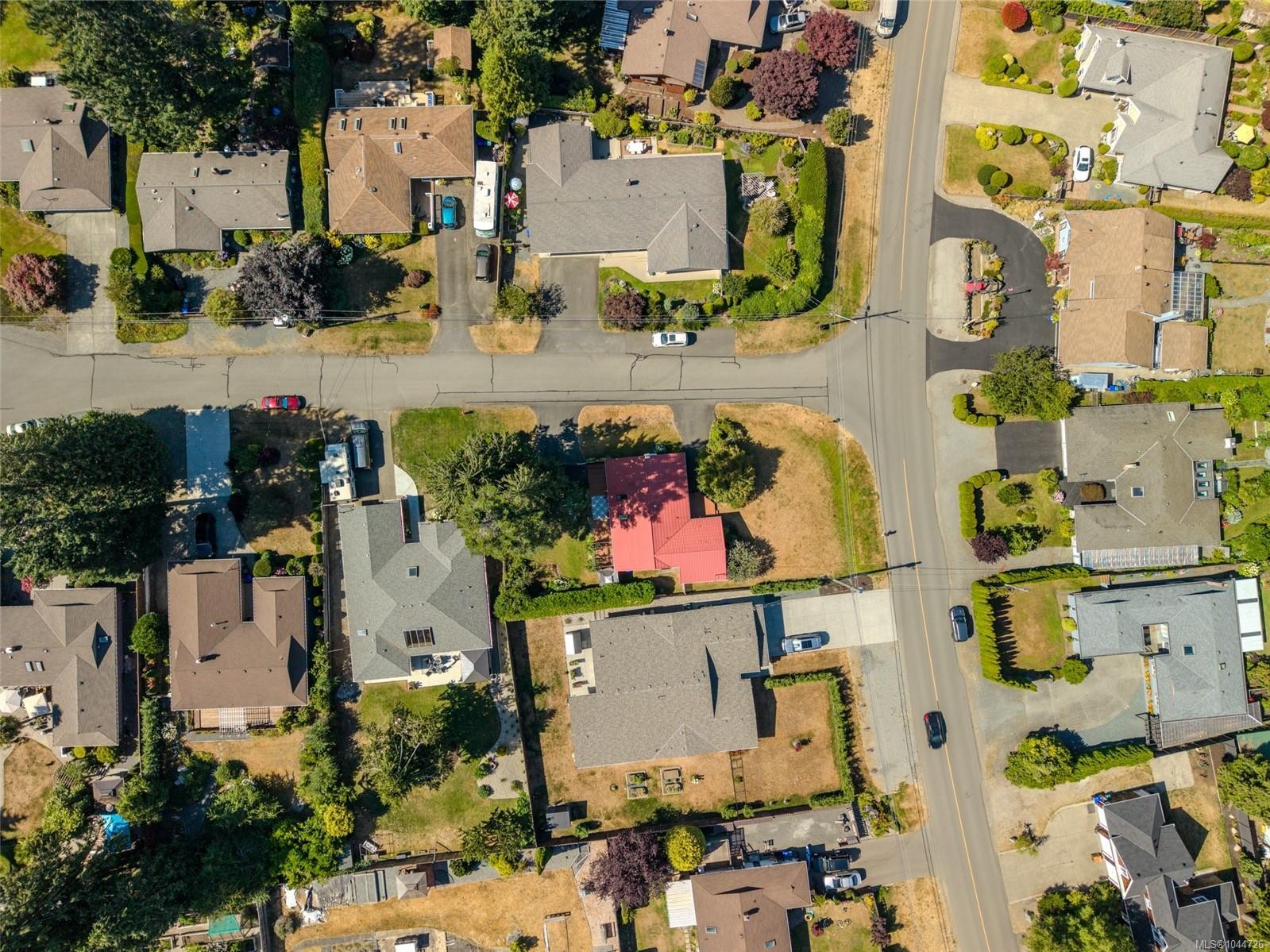 560 Eaglecrest Dr, Qualicum Beach, BC