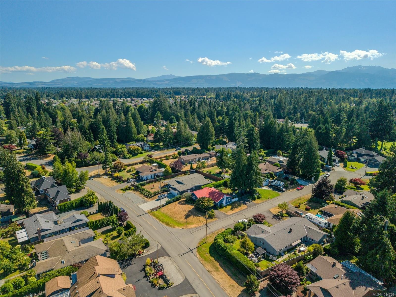 560 Eaglecrest Dr, Qualicum Beach, BC