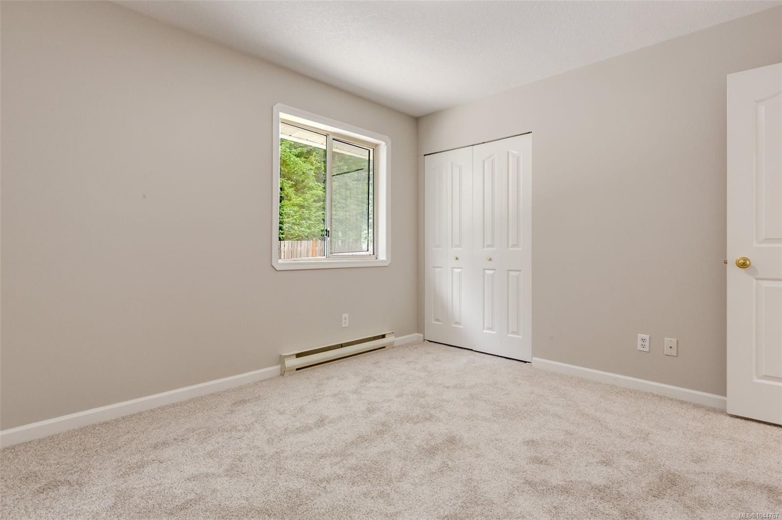 1252 Bunker Pl, French Creek, BC