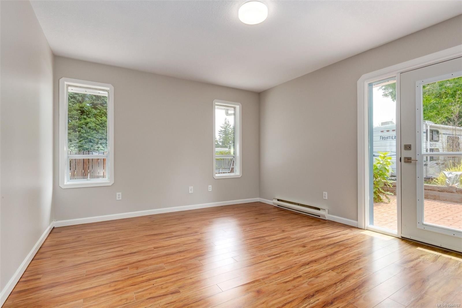 1252 Bunker Pl, French Creek, BC