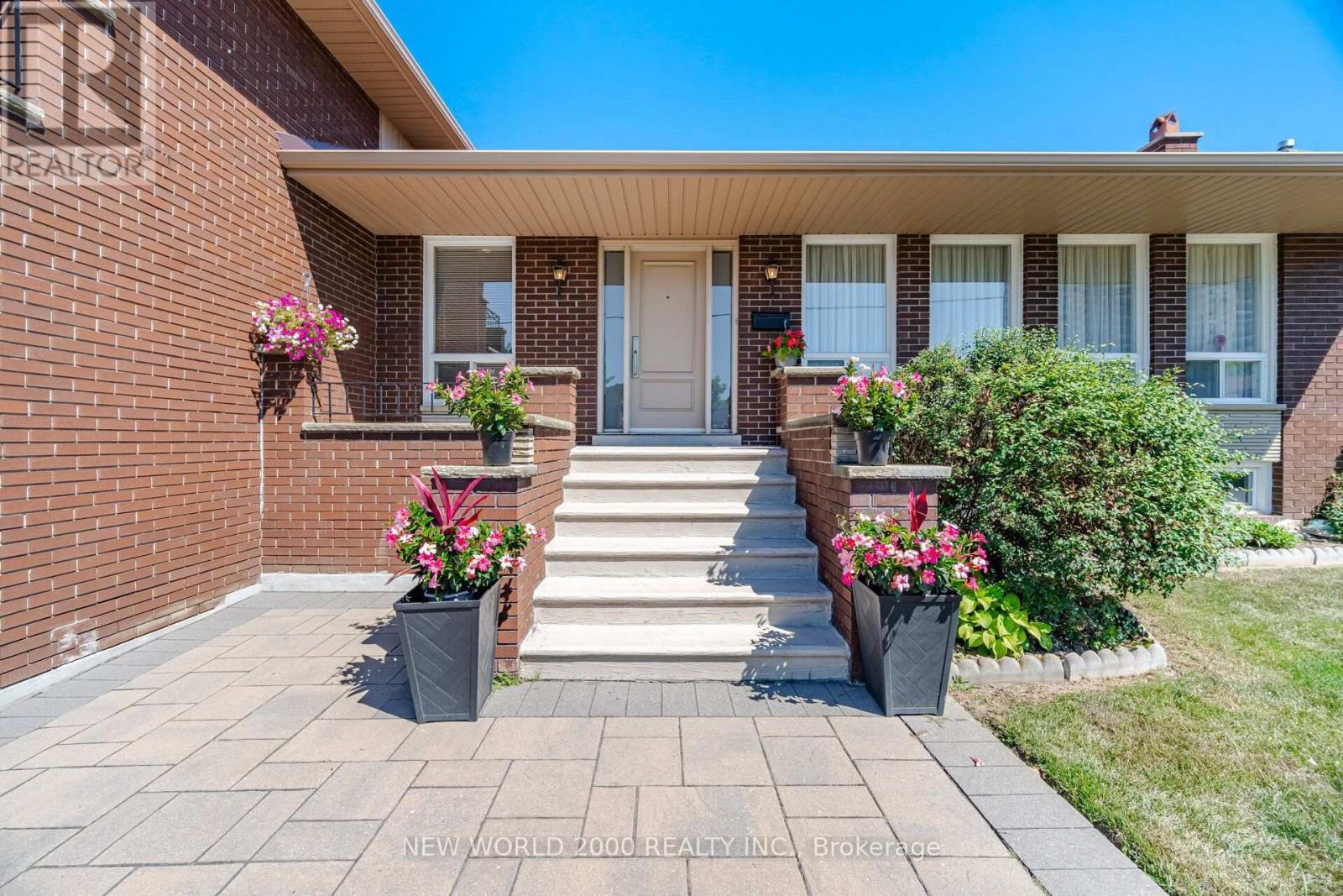 48 Clair Road, Toronto, ON - Outdoor