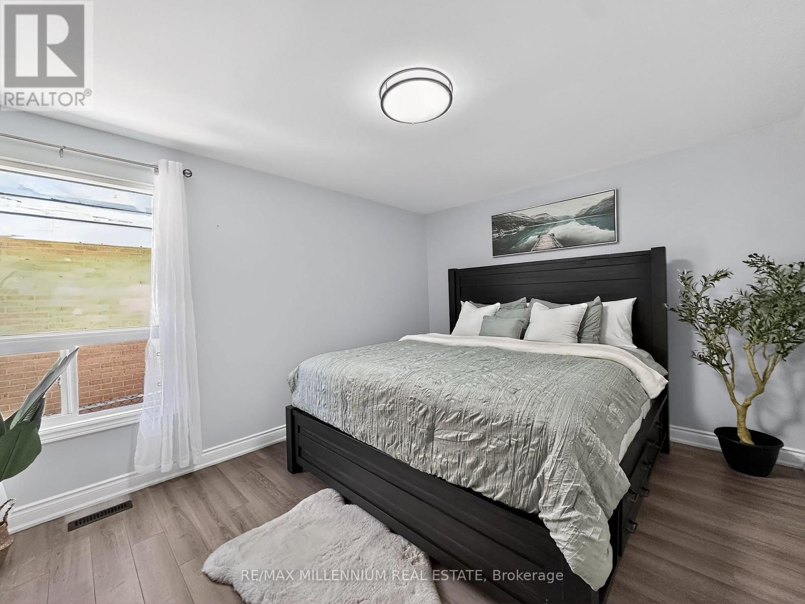 19 Cardwell Street, Orangeville, ON - Indoor Photo Showing Bedroom
