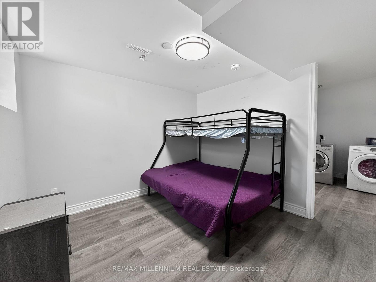 19 Cardwell Street, Orangeville, ON - Indoor Photo Showing Bedroom