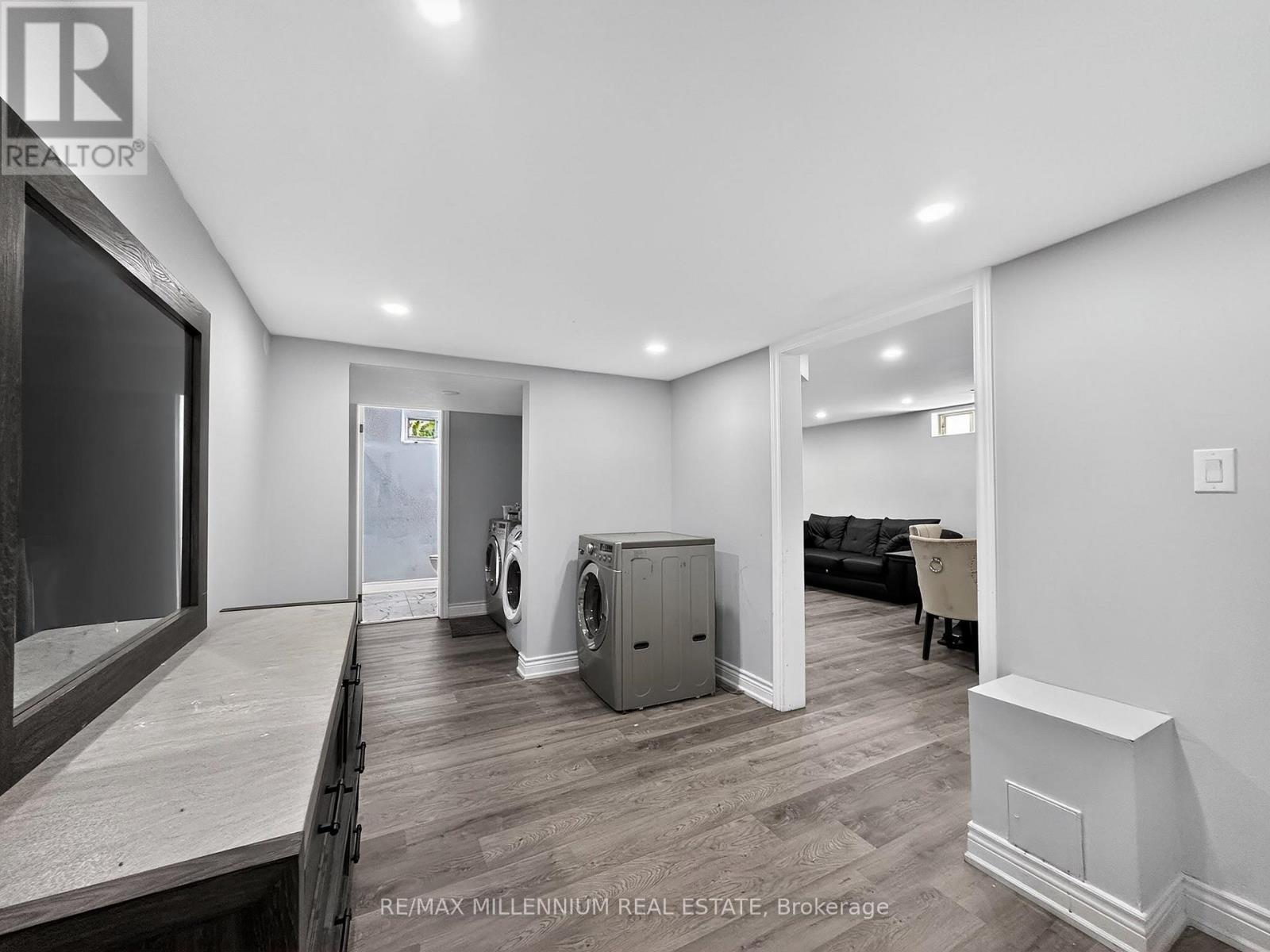 19 Cardwell Street, Orangeville, ON - Indoor