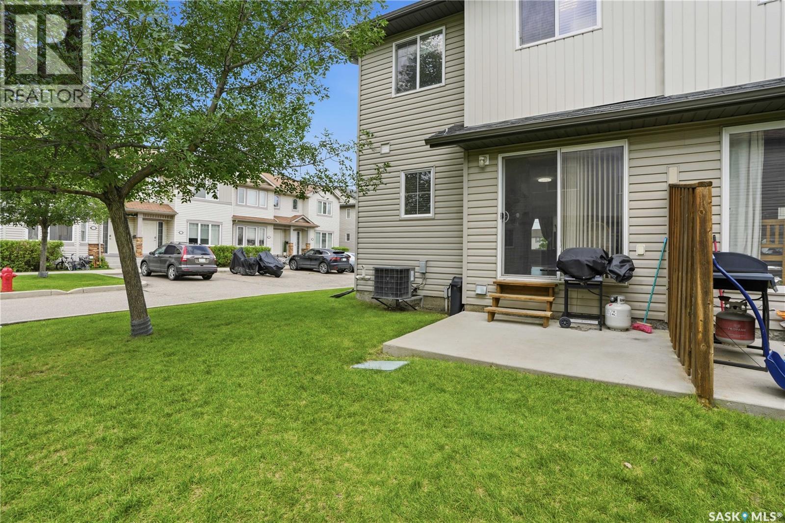 312 303 Slimmon Place, Saskatoon, SK - Outdoor