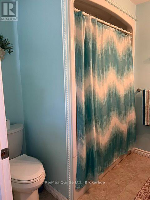 1874 Stockdale Road, Quinte West (Murray Ward), ON - Indoor Photo Showing Bathroom