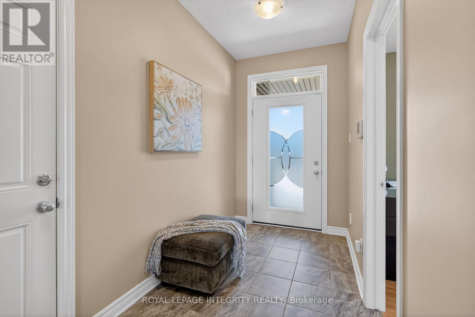 724 Parade Drive, Ottawa, ON - Indoor Photo Showing Other Room