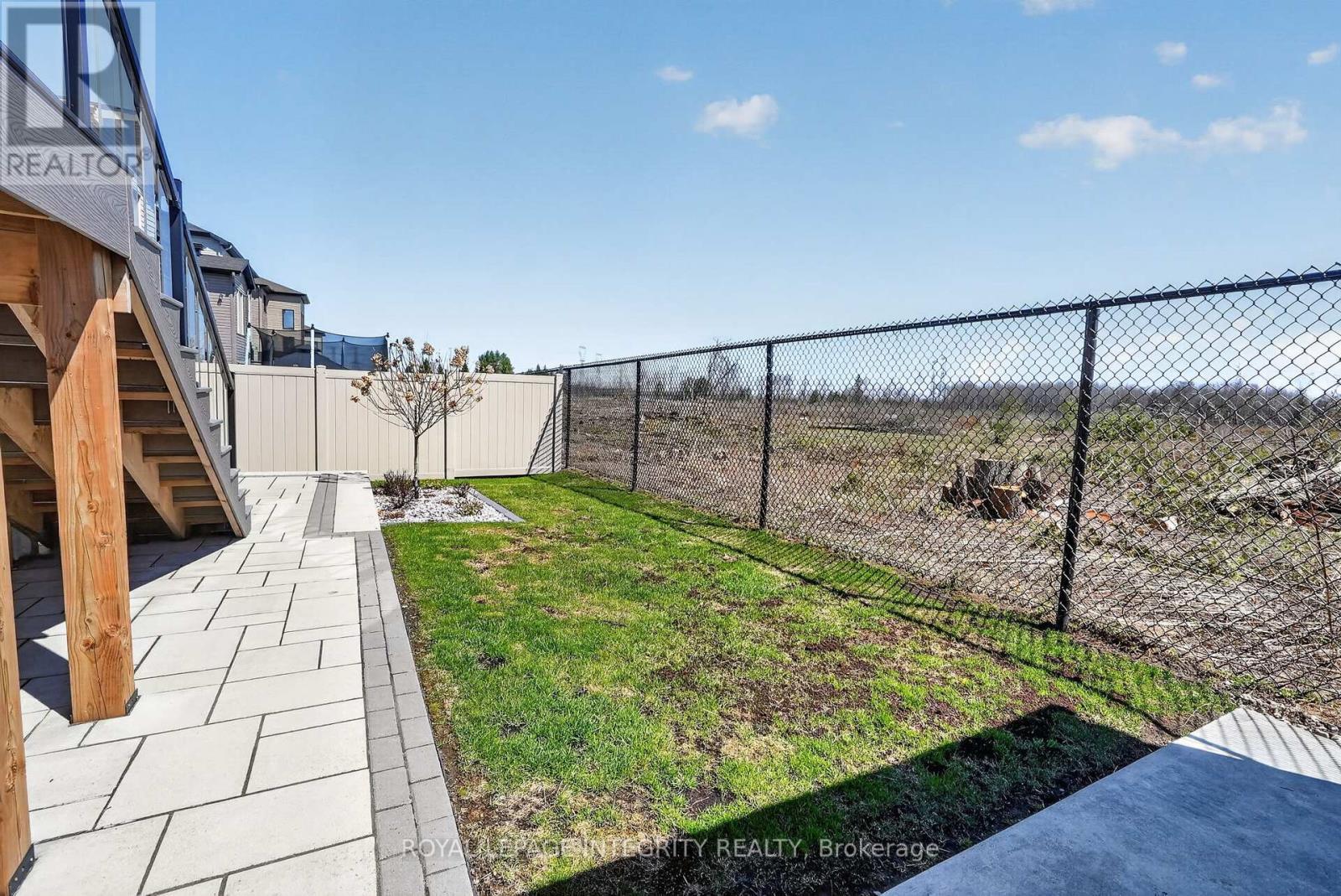 724 Parade Drive, Ottawa, ON - Outdoor