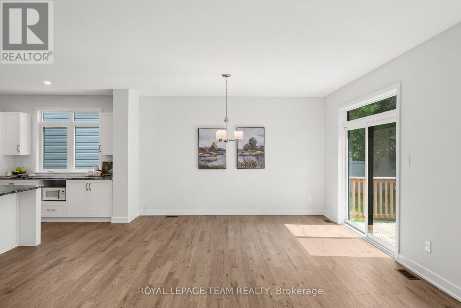 53 Mac Beattie Drive, Arnprior, ON - Indoor Photo Showing Other Room
