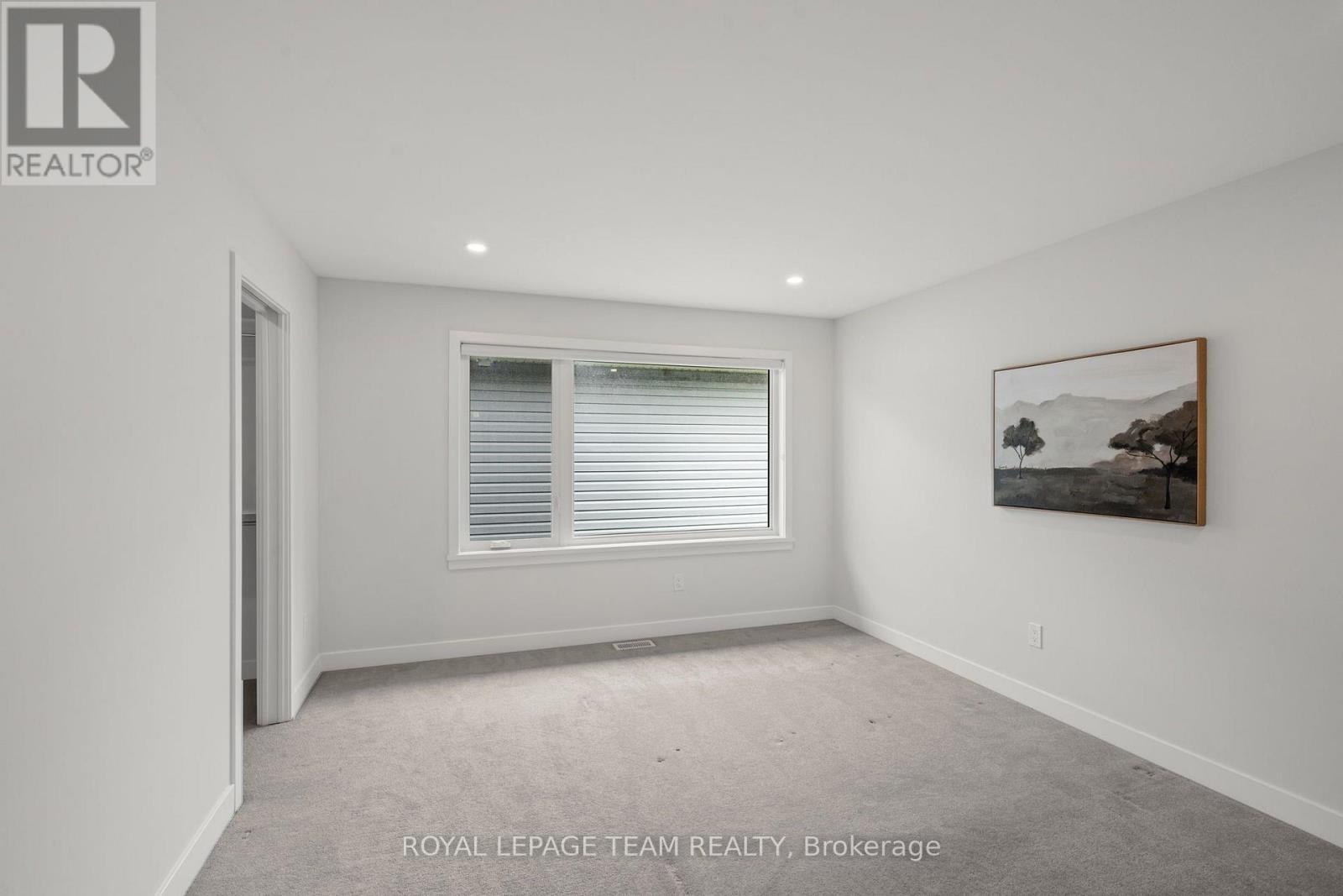 53 Mac Beattie Drive, Arnprior, ON - Indoor Photo Showing Other Room